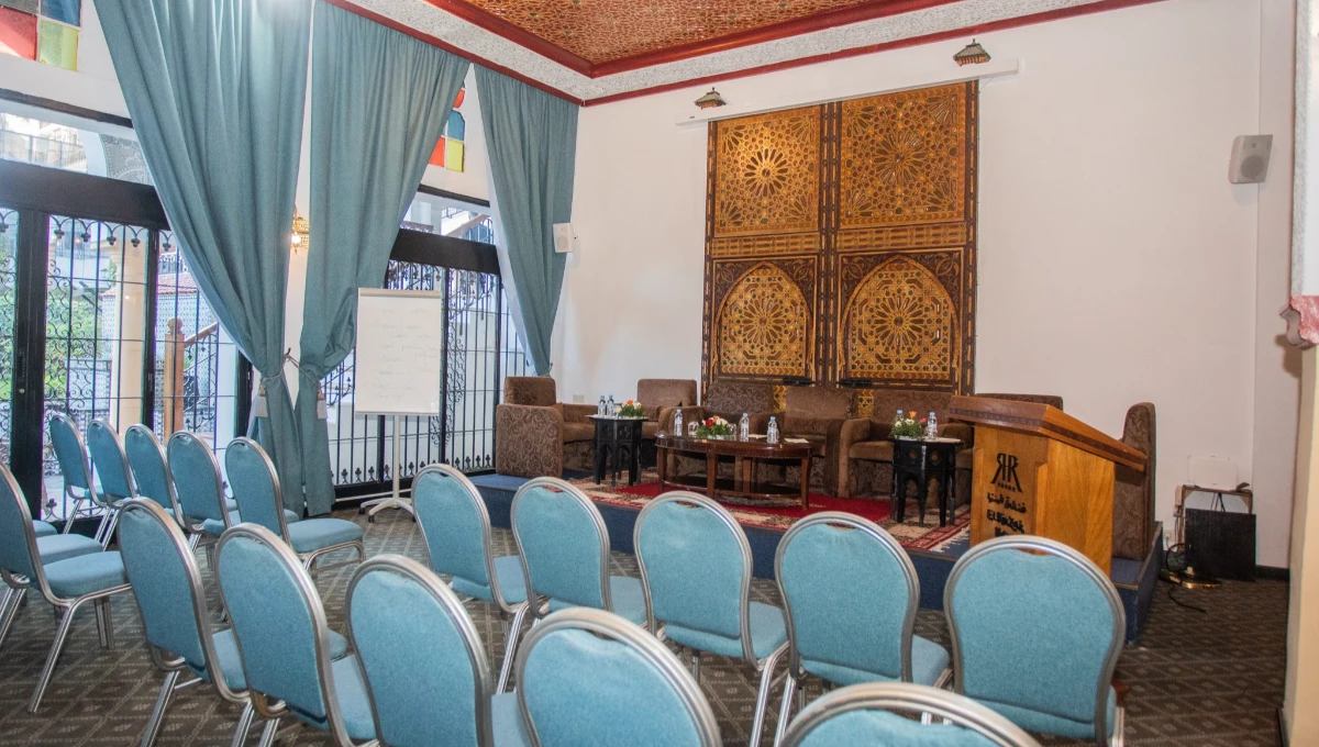 EL MINZAH HOTEL